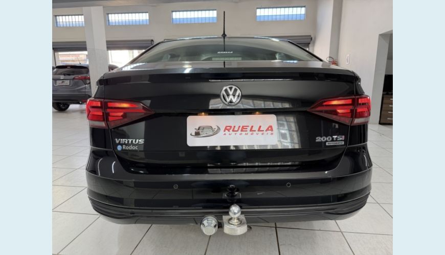 VOLKSWAGEN VIRTUS FLEX AUT. 4P - PRETO - 2018 Foto 6 (Grande)