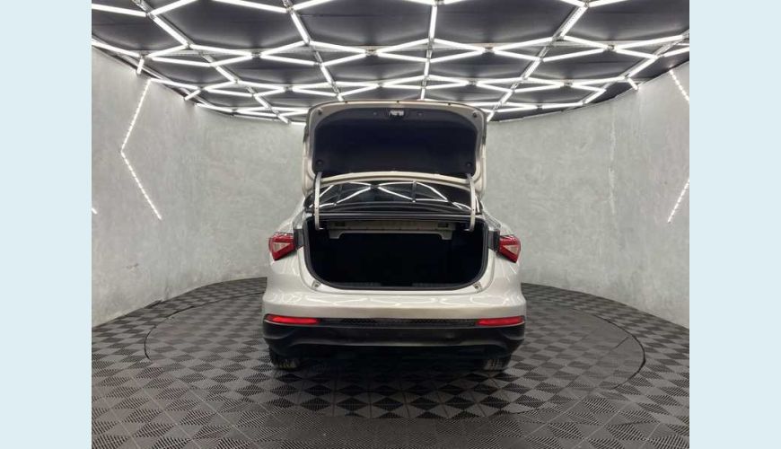 FIAT CRONOS 1.3 FLEX MANUAL 4P - PRATA - 2022 Foto 6 (Grande)