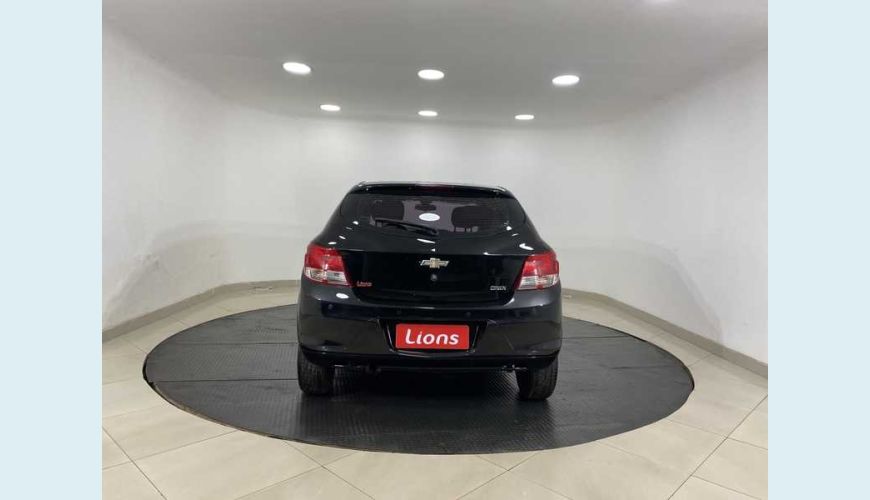 CHEVROLET ONIX LS 1.0 FLEX MANUAL 4P - PRETO - 2016 Foto 6 (Grande)