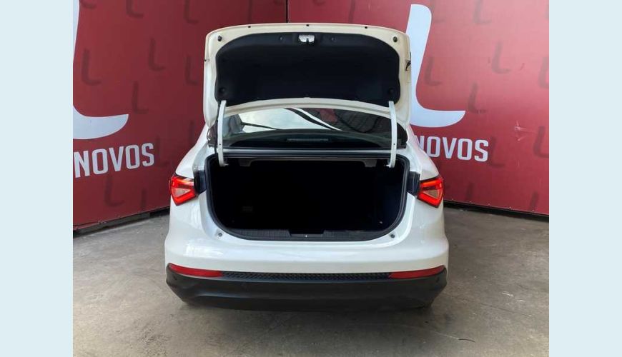FIAT CRONOS DRIVE 1.3 FLEX MANUAL 4P - BRANCO - 2022 Foto 6 (Grande)