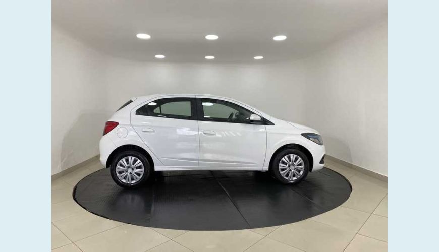 CHEVROLET ONIX LT 1.4 FLEX MANUAL 4P - BRANCO - 2016 Foto 6 (Grande)