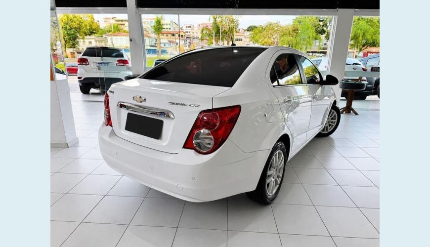 CHEVROLET CHEVROLET SONIC LTZ 1.6 16V FLEX MANUAL 4P - BRANCO - 2014 Foto 6 (Grande)