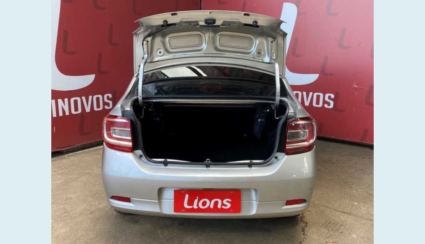 RENAULT LOGAN AUTHENTIQUE 1.0 12V FLEX MANUAL 4P - PRATA - 2020 Foto 6 (Grande)