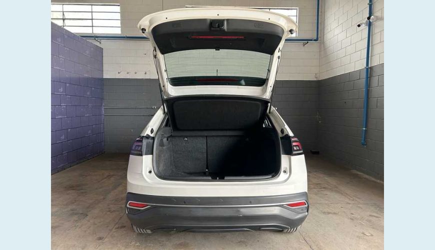 VOLKSWAGEN NIVUS COMFORTLINE 200 TSI FLEX AUT. 4P - BRANCO - 2024 Foto 6 (Grande)