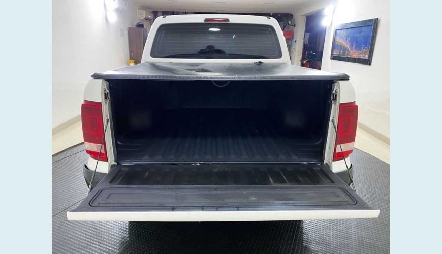 VOLKSWAGEN AMAROK S 4X4 TDI CD 2.0 DIESEL AUT. 4P - BRANCO - 2018 Foto 6 (Grande)