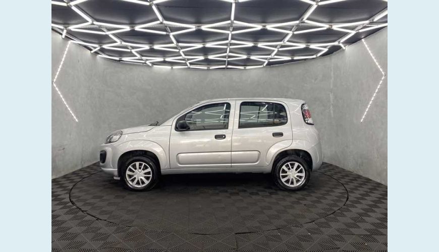 FIAT UNO ATTRACTIVE 1.0 FLEX MANUAL 4P - PRATA - 2021 Foto 6 (Grande)