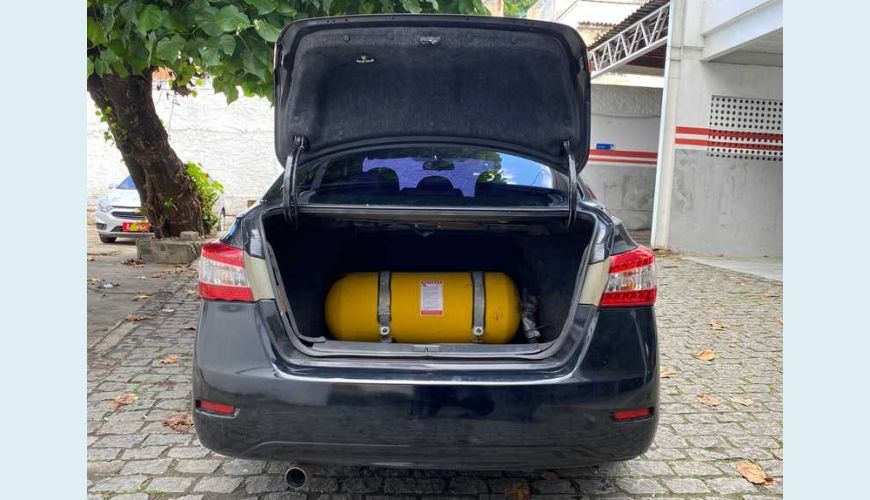 NISSAN SENTRA SV 2.0 16V FLEX AUT. 4P - PRETO - 2014 Foto 6 (Grande)
