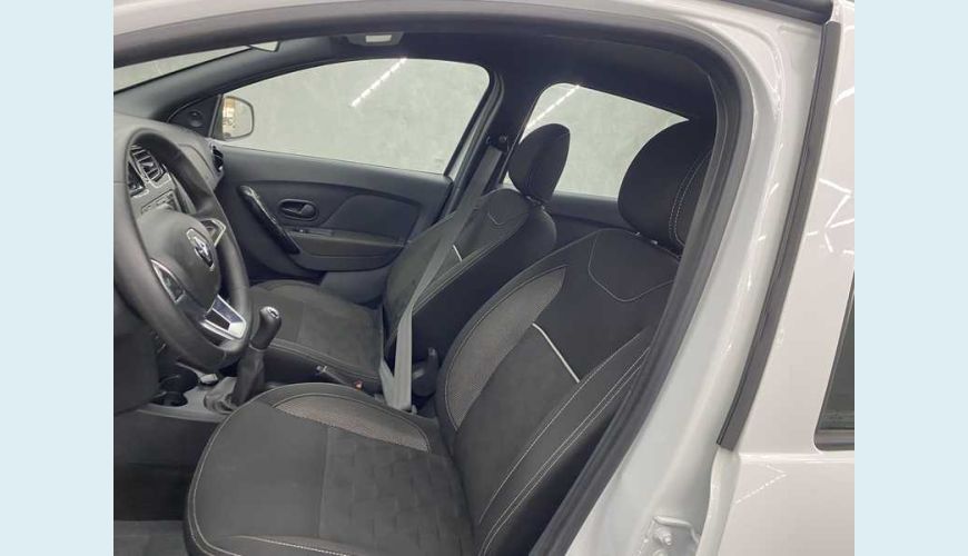 RENAULT LOGAN ZEN 1.0 12V FLEX MANUAL 4P - BRANCO - 2023 Foto 6 (Grande)