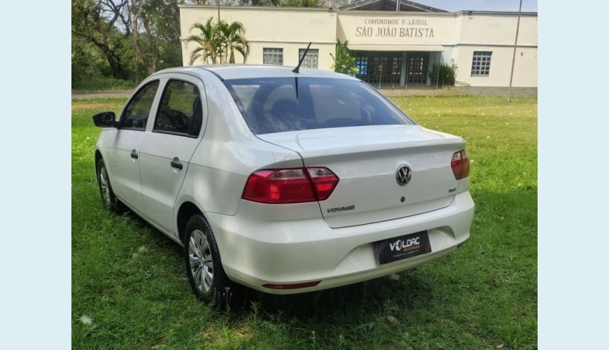 VOLKSWAGEN VOYAGE FLEX MANUAL 4P - BRANCO - 2018 Foto 6 (Grande)