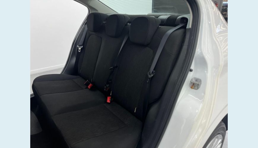 FIAT CRONOS DRIVE 1.3 FLEX MANUAL 4P - BRANCO - 2025 Foto 6 (Grande)