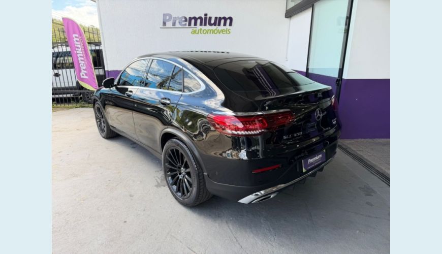 MERCEDES-BENZ GLC C 300 AUT. 4P - PRETO - 2021 Foto 6 (Grande)