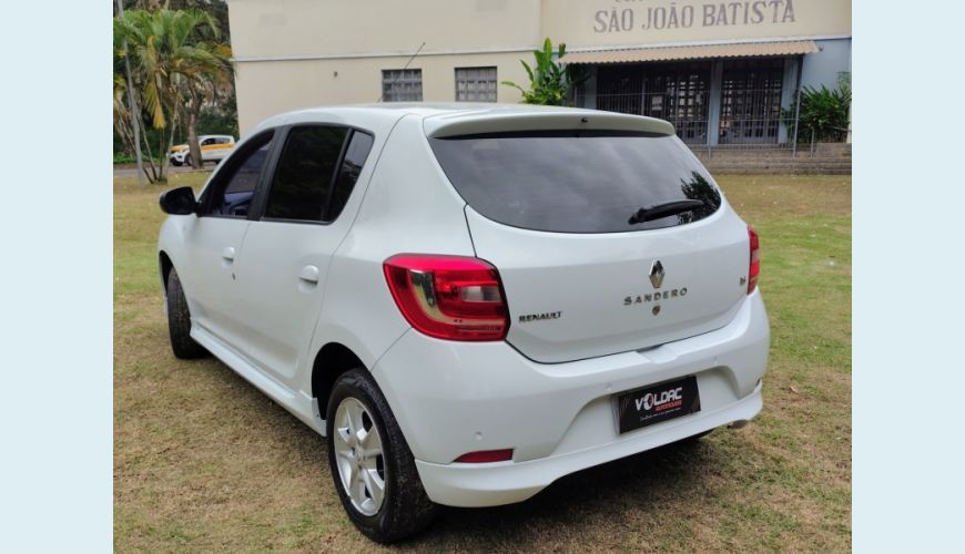 RENAULT RENAULT SANDERO FLEX MANUAL 4P - BRANCO - 2015 Foto 6 (Grande)