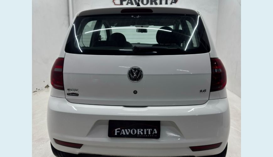 VOLKSWAGEN FOX 1.6 MI TOTAL FLEX 8V 5P - BRANCO - 2014 Foto 6 (Grande)