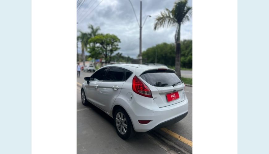 FORD FIESTA - BRANCO - 2013 Foto 6 (Grande)