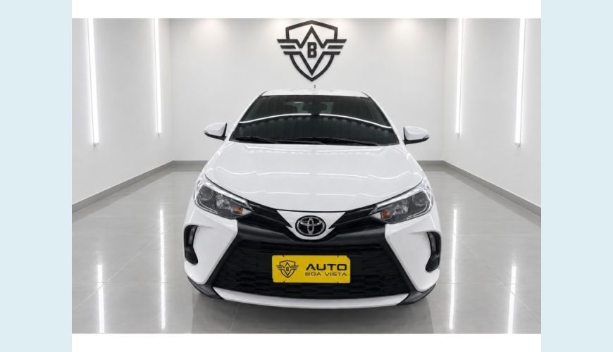 TOYOTA YARIS - BRANCO - 2024 Foto 6 (Grande)