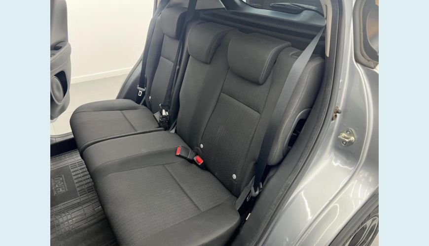 HONDA HR-V EX CVT - PRATA - 2018 Foto 6 (Grande)