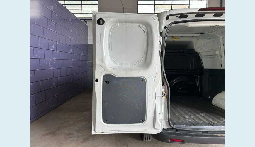 PEUGEOT PARTNER RAPID BUSINESS PACK - BRANCO - 2023 Foto 6 (Grande)