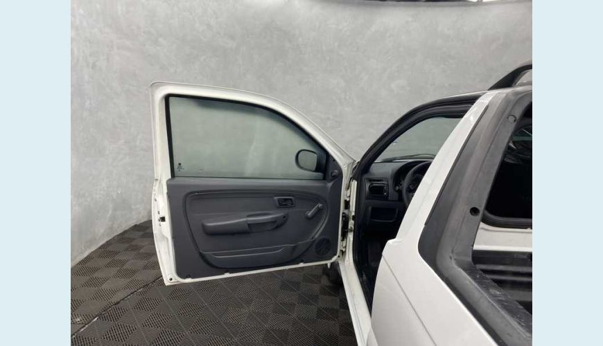 FIAT STRADA HARD WORKING 1.4 (FLEX) (CABINE ESTENDIDA) - BRANCO - 2019 Foto 6 (Grande)
