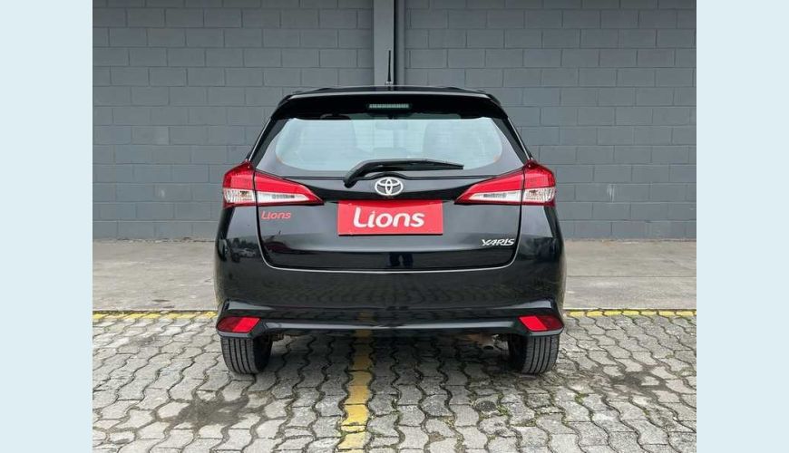 TOYOTA YARIS XL 1.5 (FLEX) (AUT) - PRETO - 2025 Foto 6 (Grande)