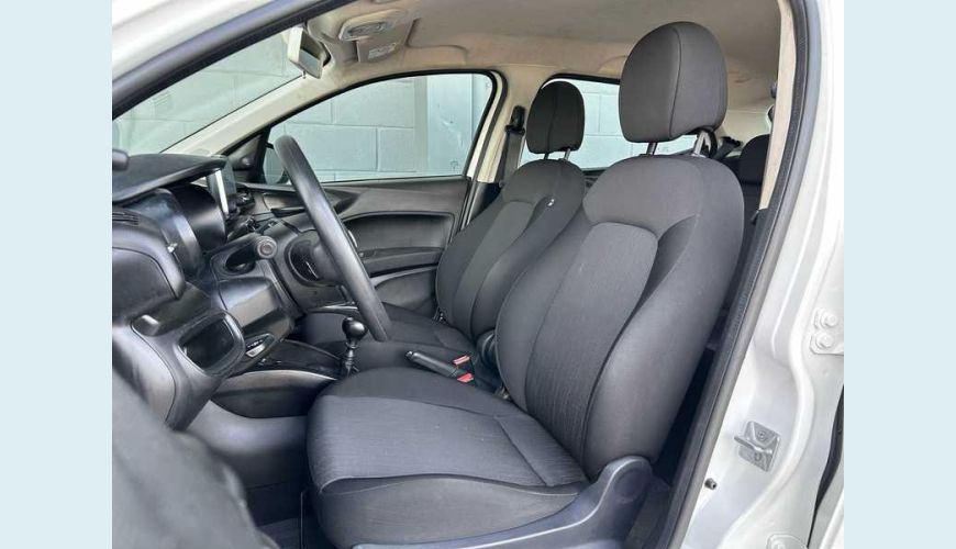 FIAT ARGO DRIVE 1.0 - BRANCO - 2025 Foto 6 (Grande)