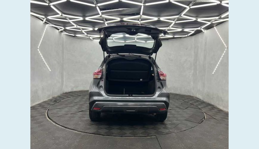 NISSAN KICKS ACTIVE 1.6 (FLEX) - CINZA - 2024 Foto 6 (Grande)