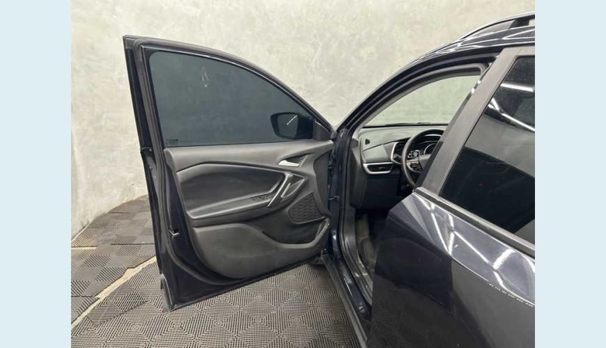 CHEVROLET TRACKER LTZ 1.0 TURBO (AUT.) - CINZA - 2025 Foto 6 (Grande)