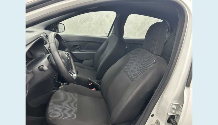 RENAULT LOGAN LIFE 1.0 12V SCE (FLEX) - BRANCO - 2023 Foto 6 (Grande)