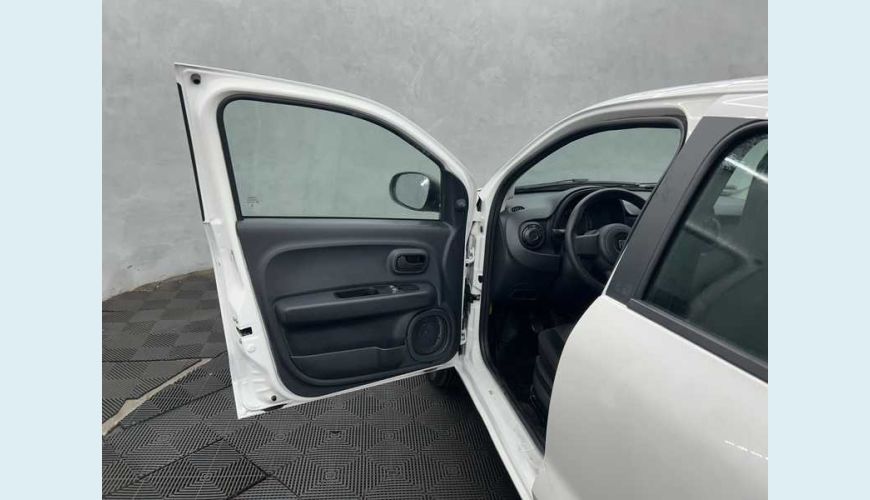FIAT MOBI LIKE 1.0 - BRANCO - 2024 Foto 6 (Grande)