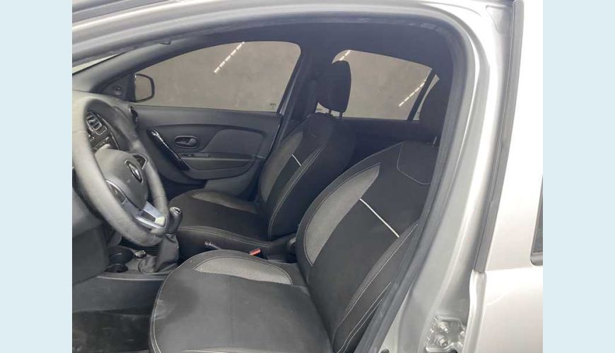RENAULT LOGAN ZEN 1.0 12V SCE (FLEX) - PRATA - 2023 Foto 6 (Grande)