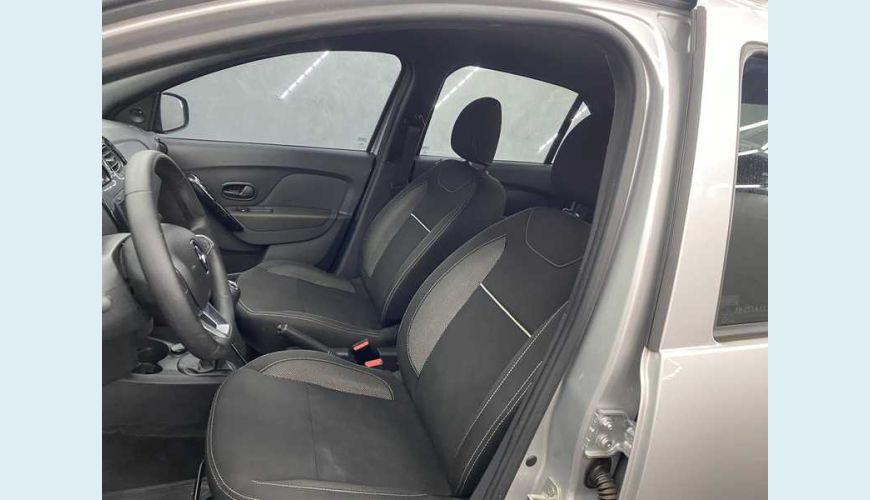 RENAULT LOGAN ZEN 1.0 12V SCE (FLEX) - PRATA - 2022 Foto 6 (Grande)