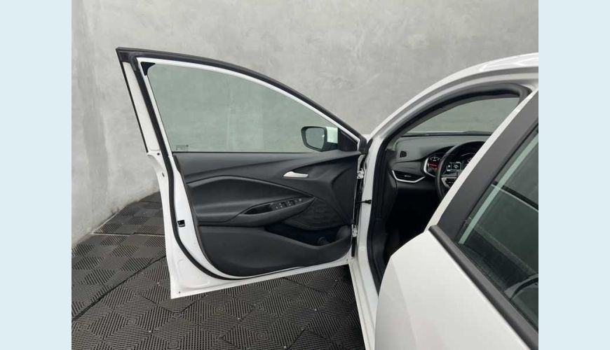 CHEVROLET ONIX PLUS LTZ 1.0 TURBO (AUT.) - BRANCO - 2024 Foto 6 (Grande)