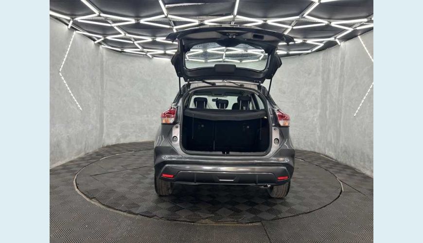 NISSAN KICKS ACTIVE 1.6 (FLEX) - CINZA - 2024 Foto 6 (Grande)