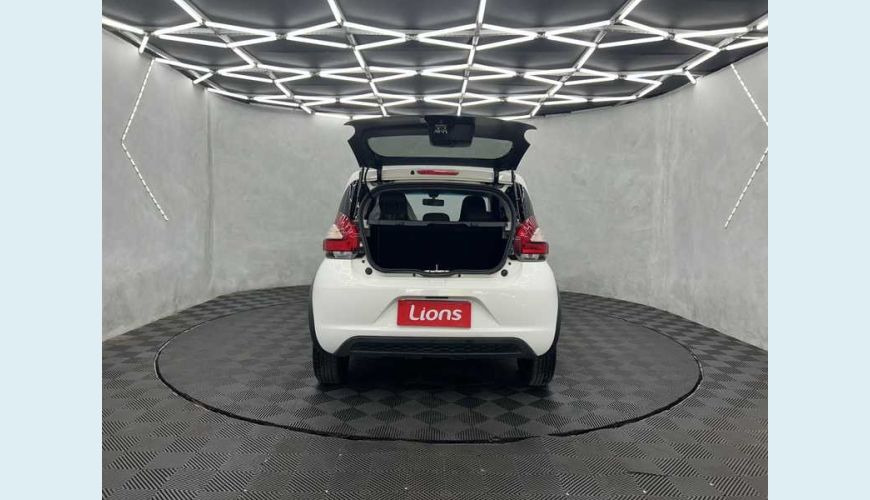 FIAT MOBI LIKE 1.0 (FLEX) - BRANCO - 2022 Foto 6 (Grande)