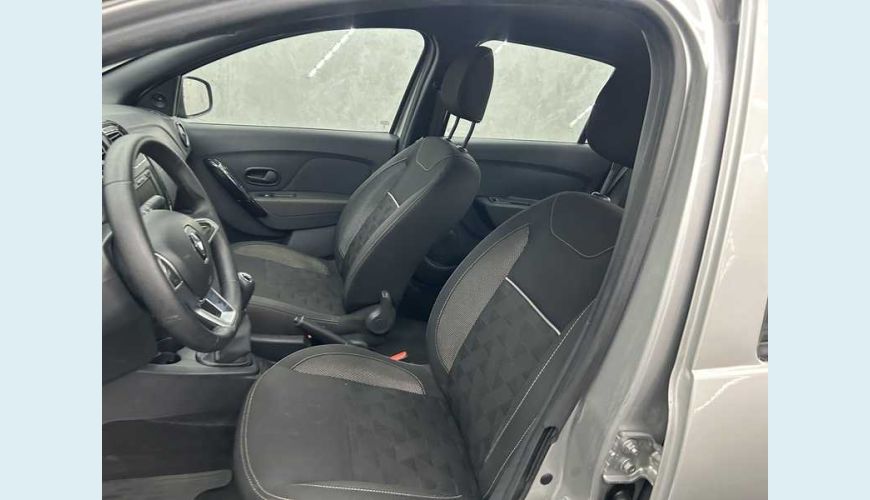 RENAULT LOGAN ZEN 1.0 - PRATA - 2024 Foto 6 (Grande)