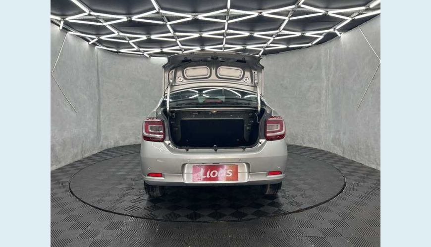 RENAULT LOGAN ZEN 1.0 12V SCE FLEX - PRATA - 2021 Foto 6 (Grande)