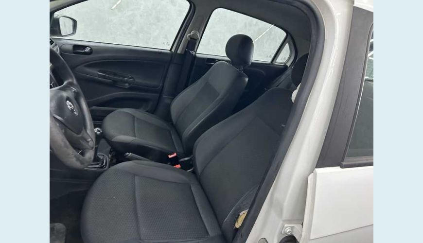 VOLKSWAGEN GOL 1.0 12V FLEX - BRANCO - 2022 Foto 6 (Grande)
