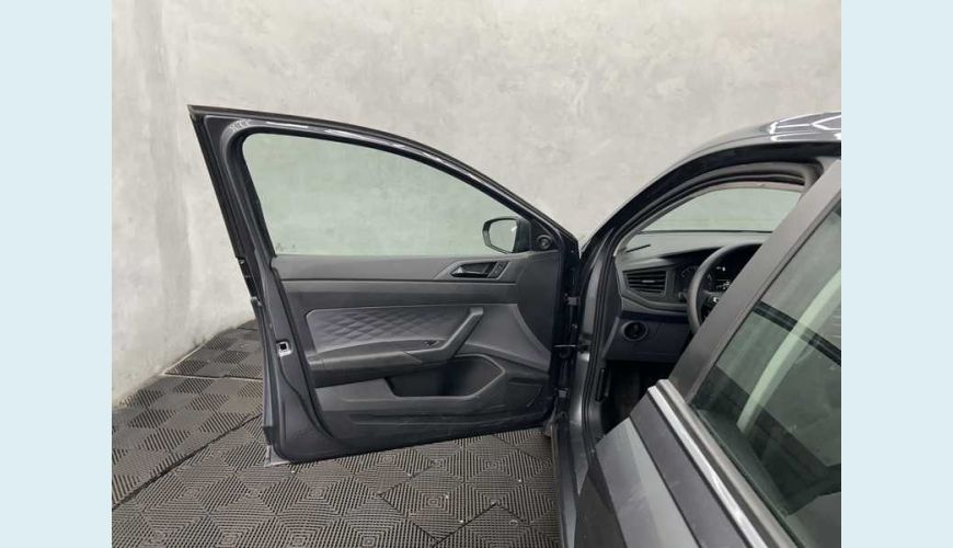 VOLKSWAGEN POLO TRACK 1.0 FLEX 12V 5P - CINZA - 2025 Foto 6 (Grande)