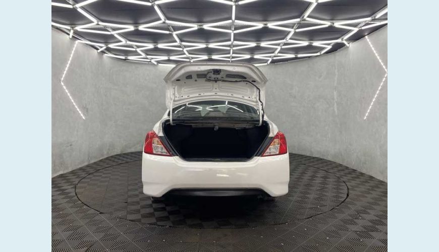 NISSAN VERSA 1.0 12V V-DRIVE FLEX - BRANCO - 2021 Foto 6 (Grande)