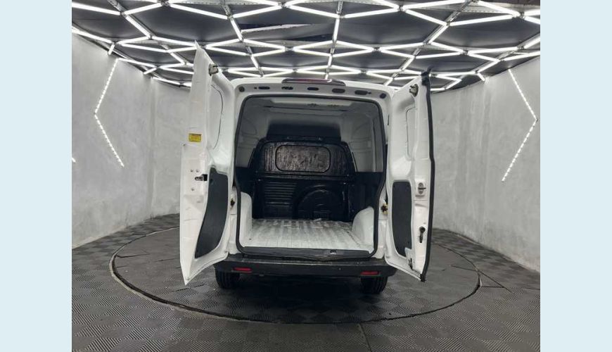 FIAT FIORINO ENDURANCE 1.4 - BRANCO - 2021 Foto 6 (Grande)
