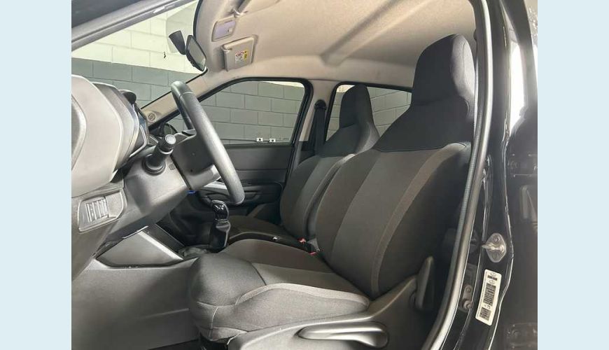 CITROËN C3 LIVE PACK 1.0 - PRETO - 2024 Foto 6 (Grande)