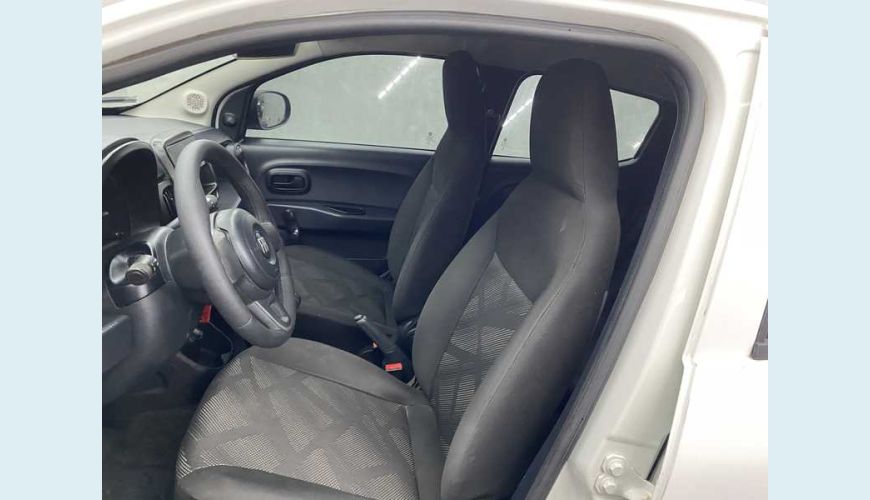 FIAT MOBI EASY 1.0 FLEX - BRANCO - 2021 Foto 6 (Grande)