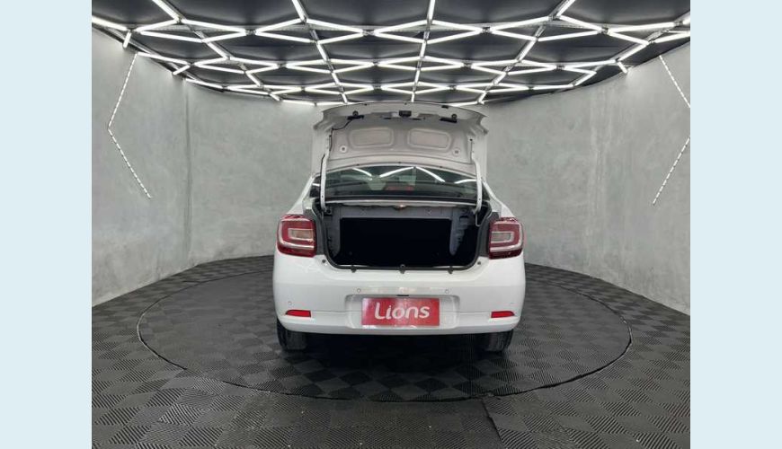 RENAULT LOGAN ZEN 1.6 16V SCE FLEX - BRANCO - 2022 Foto 6 (Grande)