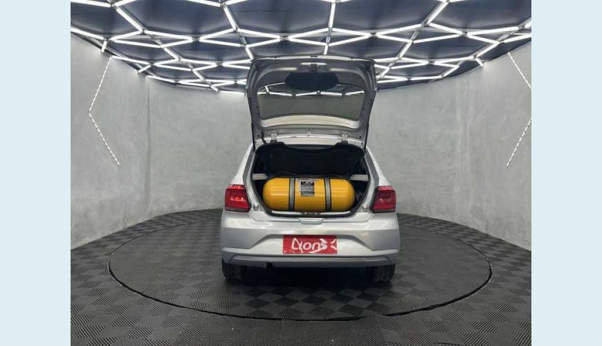 VOLKSWAGEN GOL 1.6 - PRATA - 2020 Foto 6 (Grande)