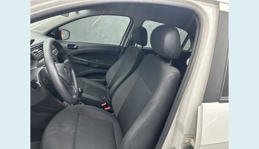 VOLKSWAGEN GOL 1.0 12V FLEX - BRANCO - 2022 Foto 6 (Grande)