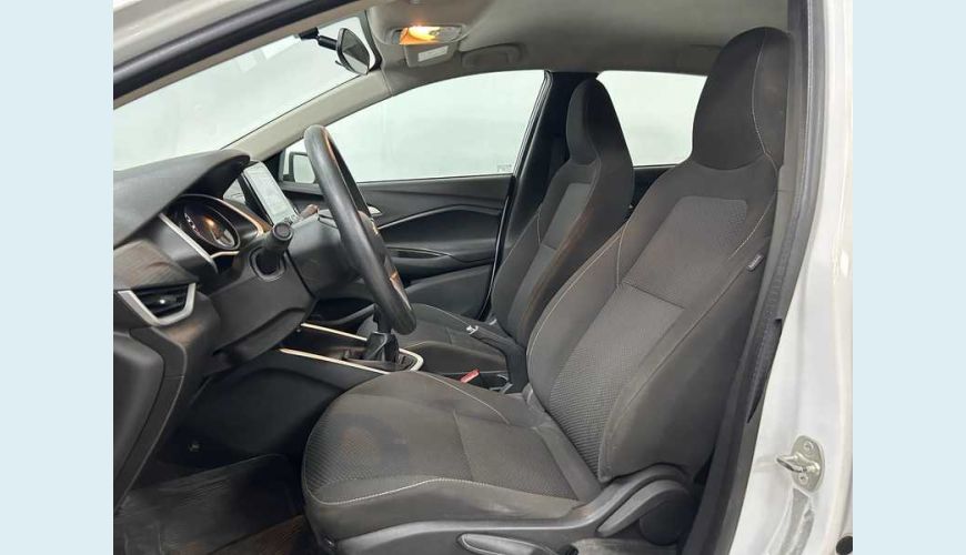 CHEVROLET ONIX LT 1.0 - BRANCO - 2025 Foto 6 (Grande)