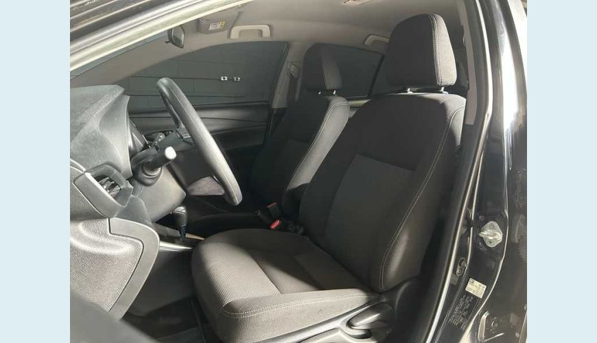TOYOTA YARIS SEDAN XL 1.5 FLEX 16V 4P AUT. - PRETO - 2023 Foto 6 (Grande)