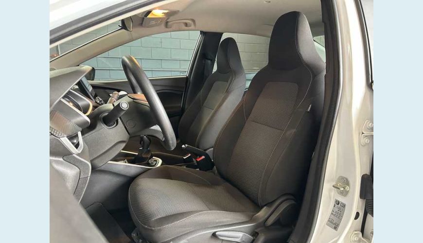 CHEVROLET ONIX PLUS LT 1.0 - BRANCO - 2025 Foto 6 (Grande)