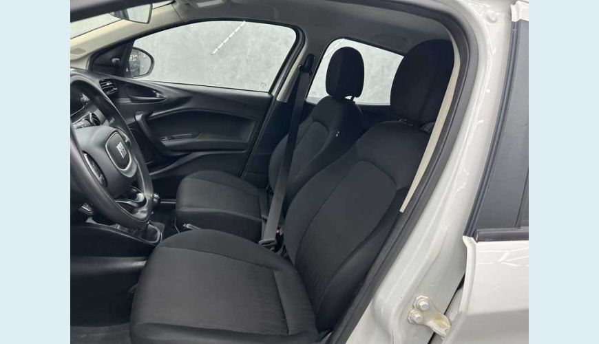 FIAT ARGO DRIVE 1.0 FLEX - BRANCO - 2023 Foto 6 (Grande)