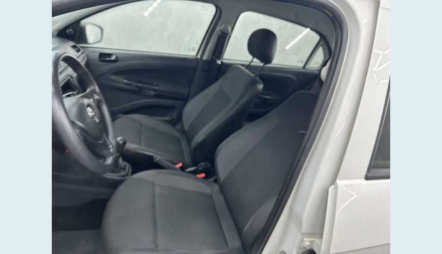 VOLKSWAGEN VOYAGE 1.0 MPI FLEX - BRANCO - 2023 Foto 6 (Grande)