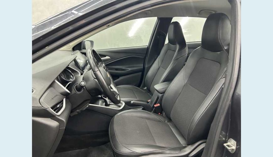CHEVROLET ONIX PLUS LTZ 1.0 TURBO (AUT.) - CINZA - 2025 Foto 6 (Grande)